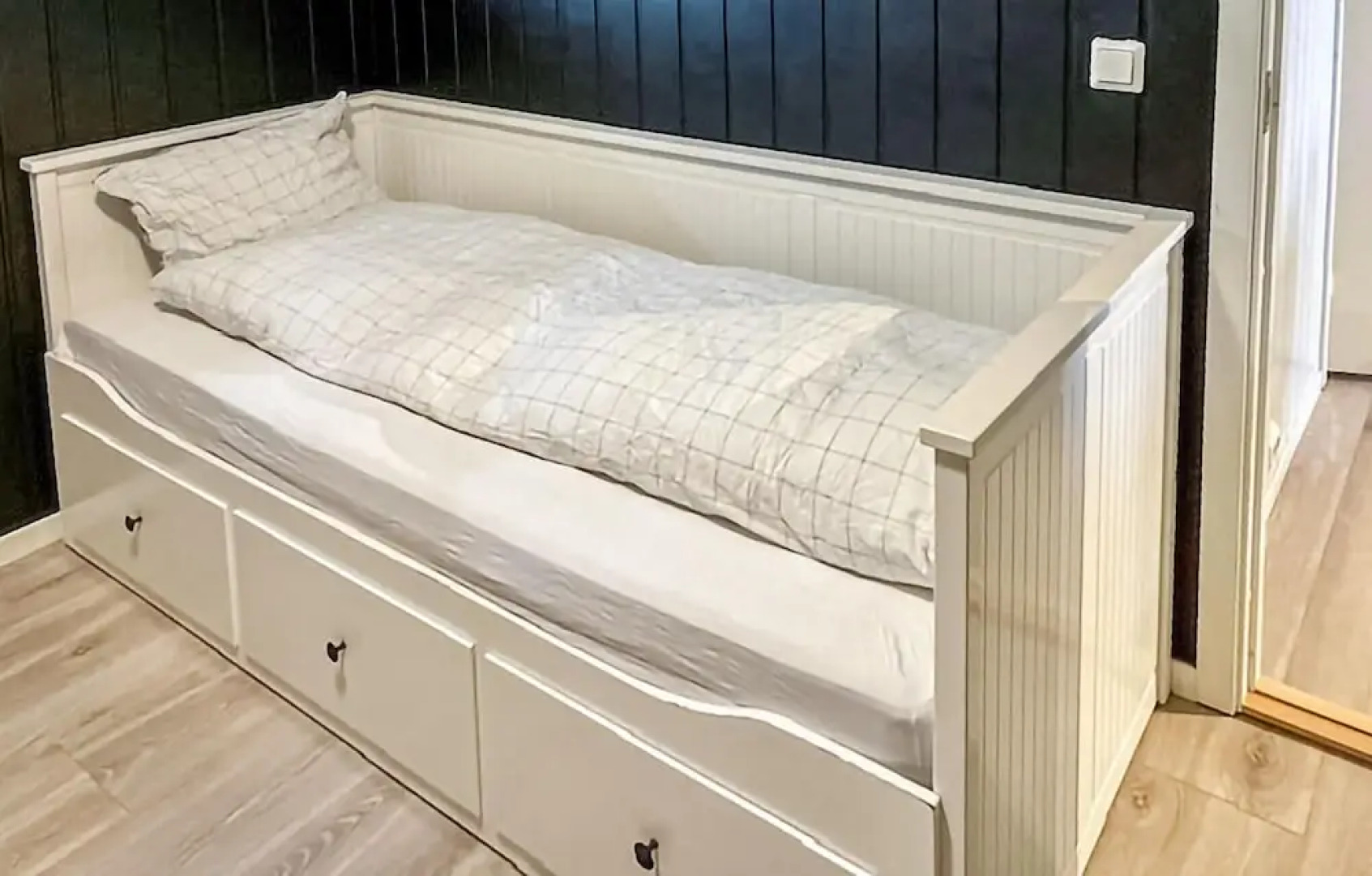 Beautiful Apartment in Mandal With Wifi and 2 Bedrooms