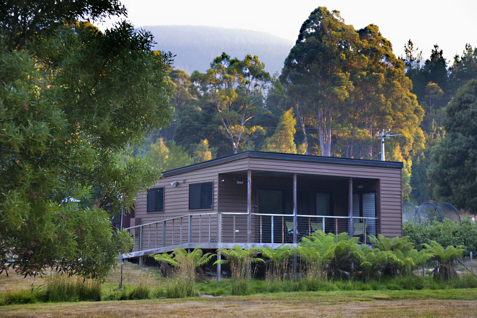 Tyenna River Cottage