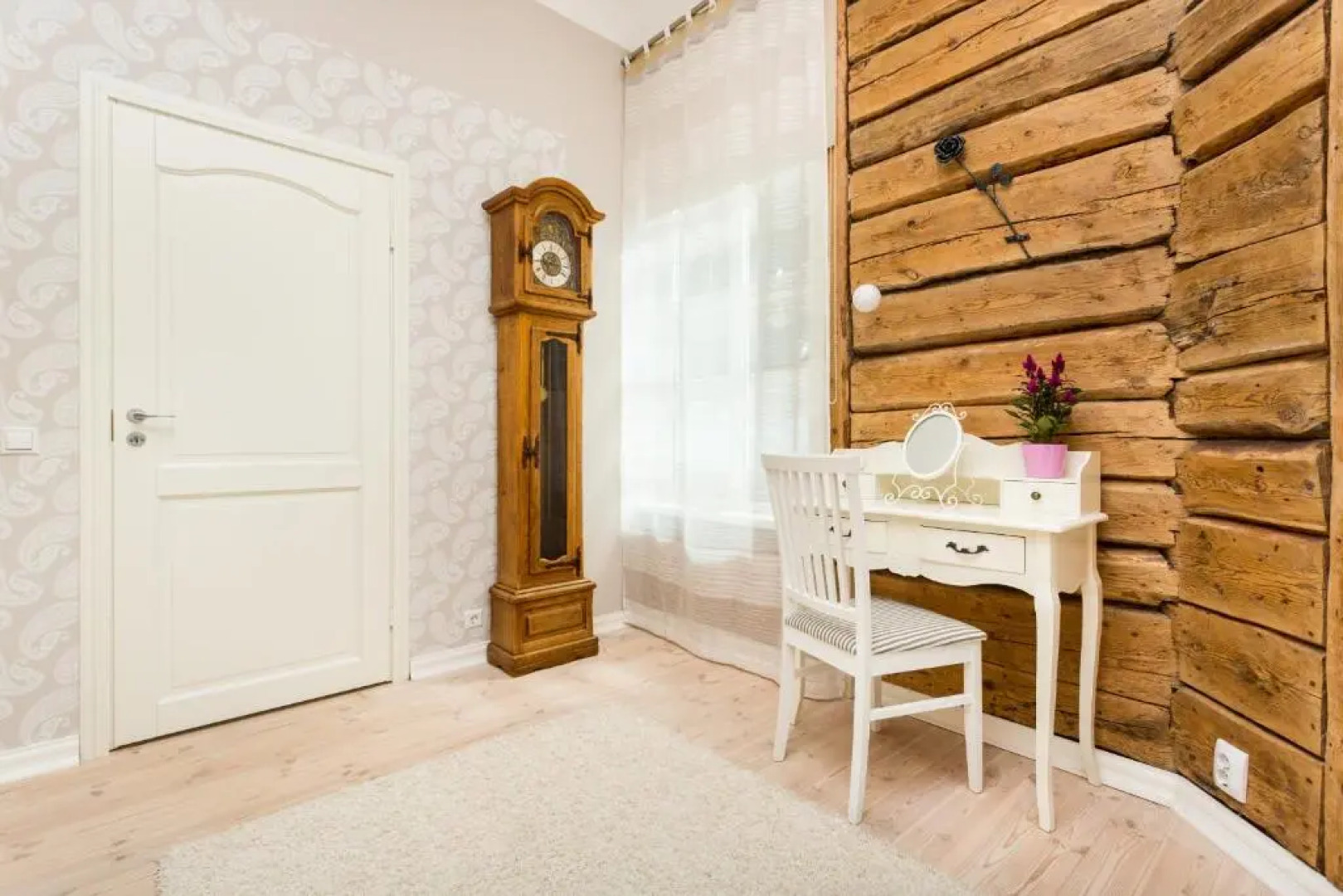 Lossiplatsi Apartment