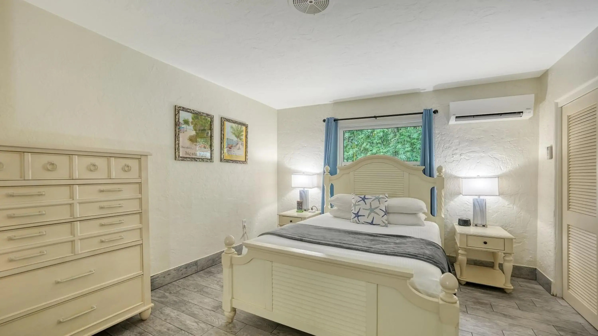 Siesta Key Palms Resort