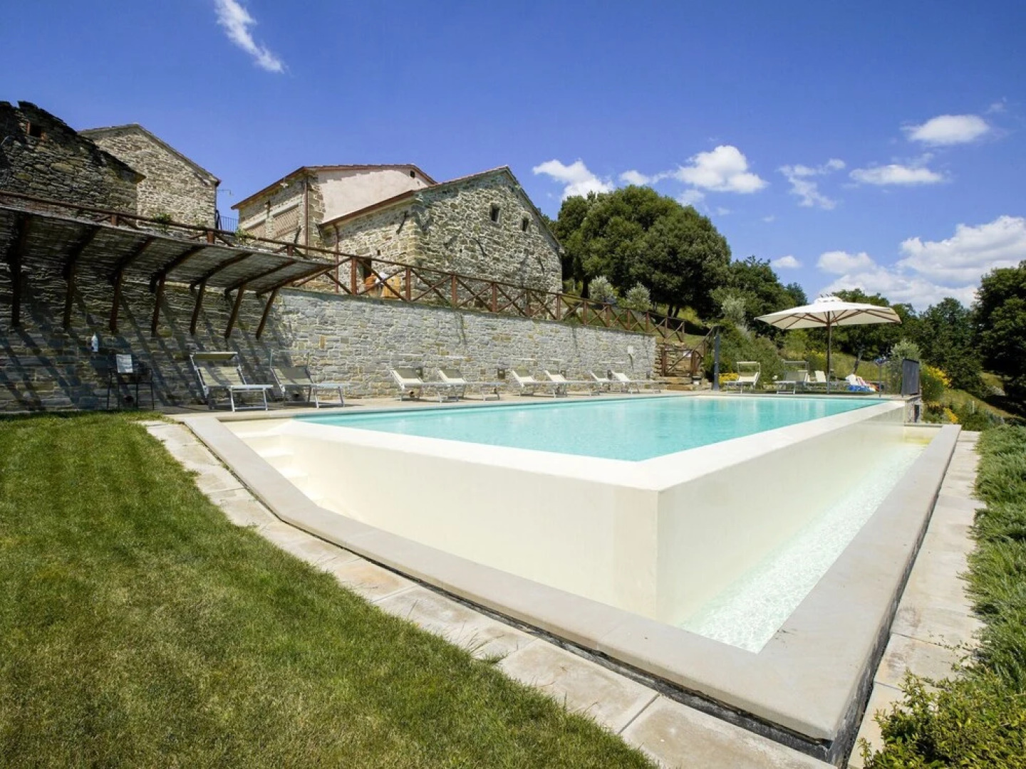 Cozy Holiday Home in Anghiari Italy With Pool