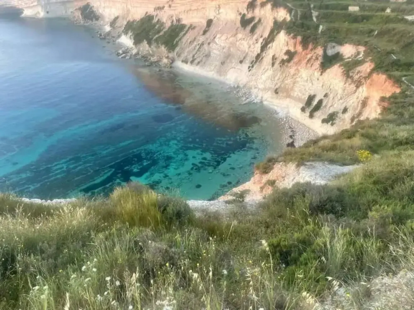 Peaceful Haven With Stunning Views Close to sea