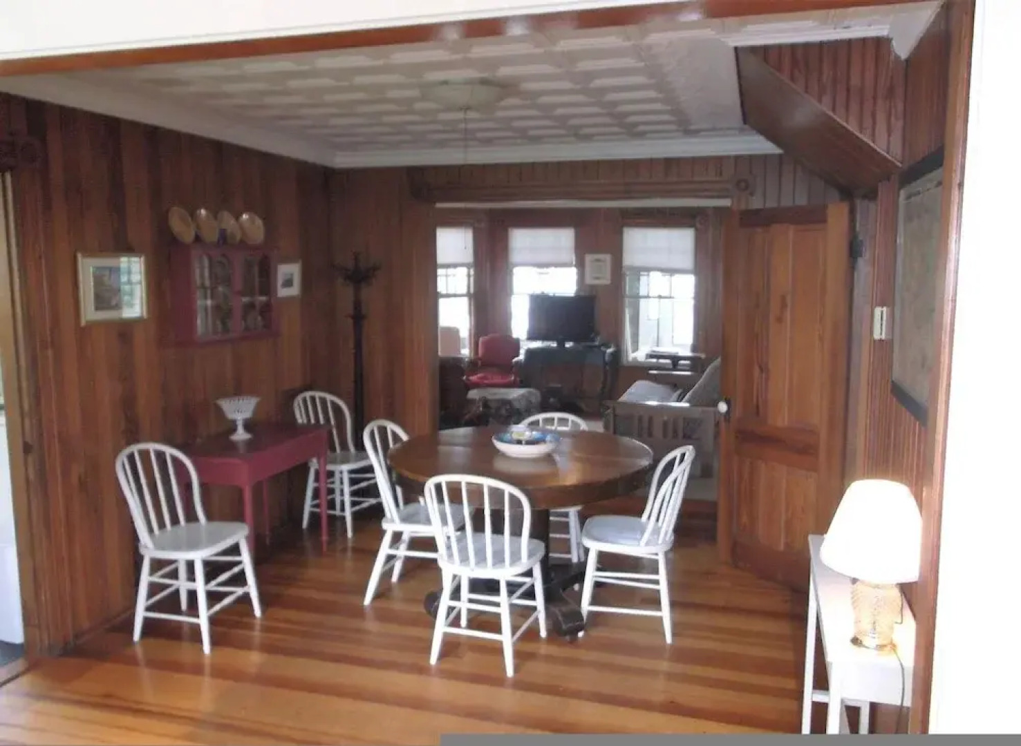 Cozy Cottage by the Sea - Y672