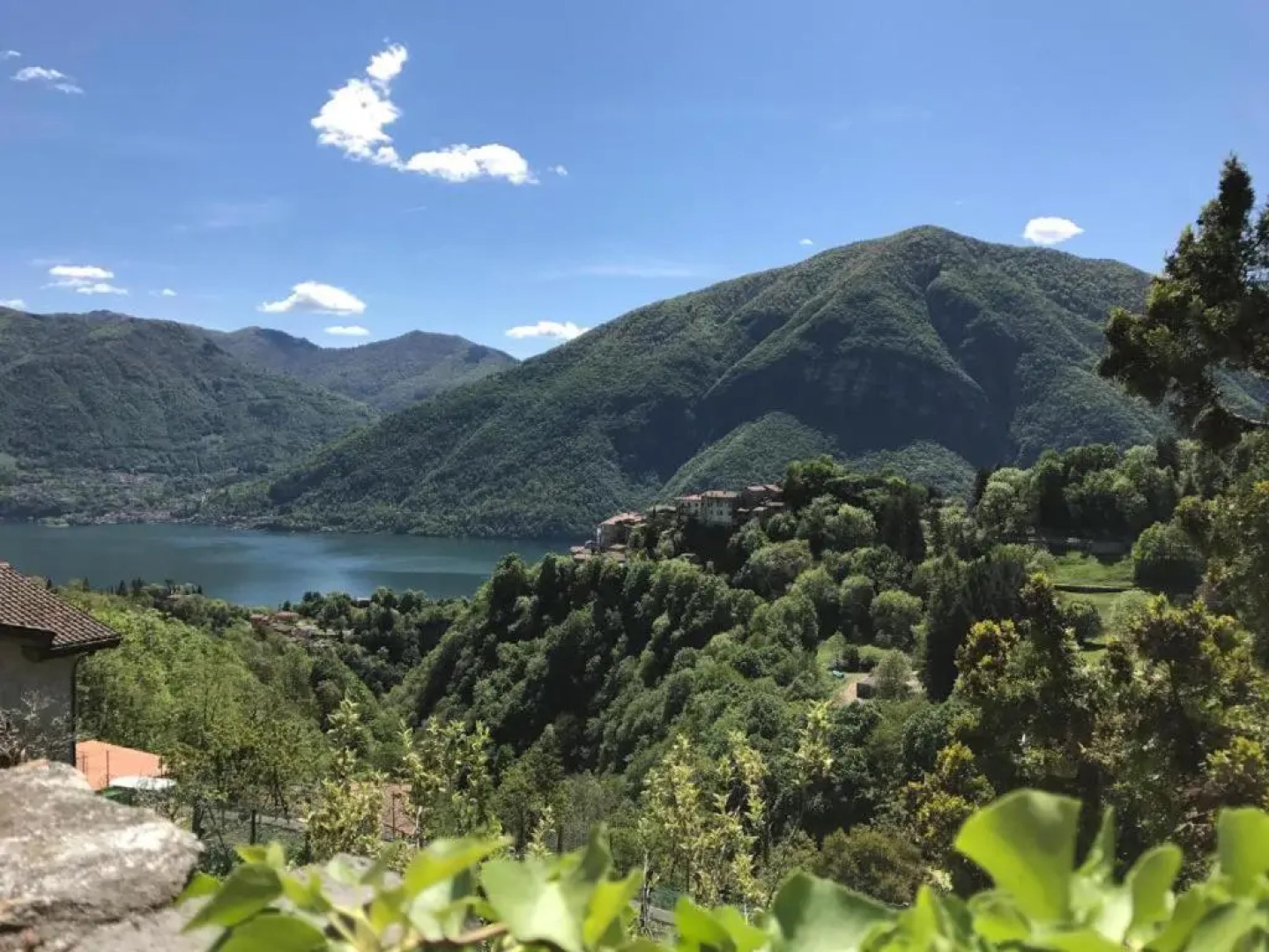 Lovely House on Lake Lugano