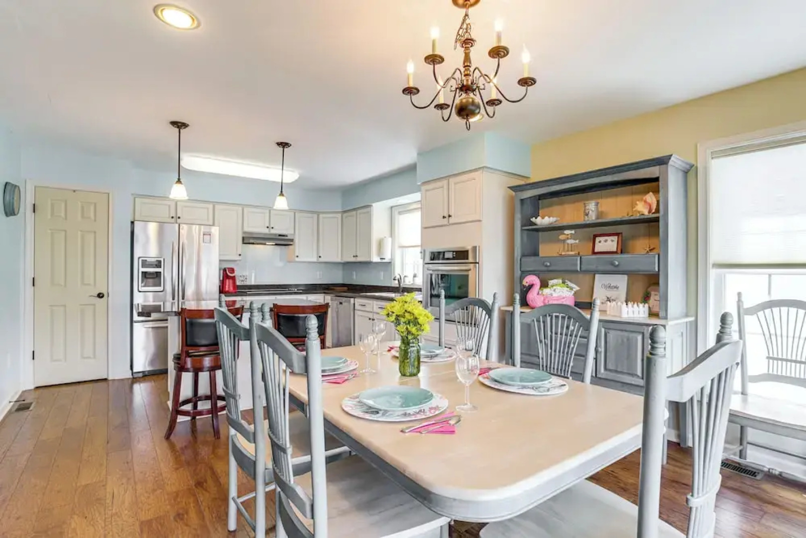 Near Beaches & Shops: Canal-front Selbyville Home