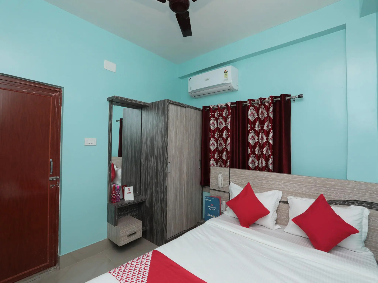 OYO Flagship 23523 Imperial Guest House