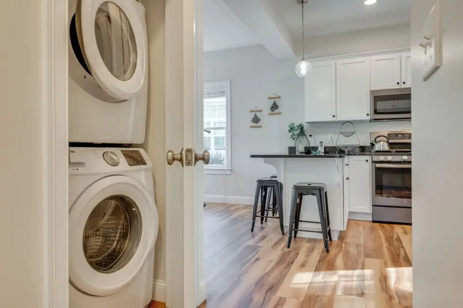 Stylish Arundel Cottage, 6 Mi to Dock Square!