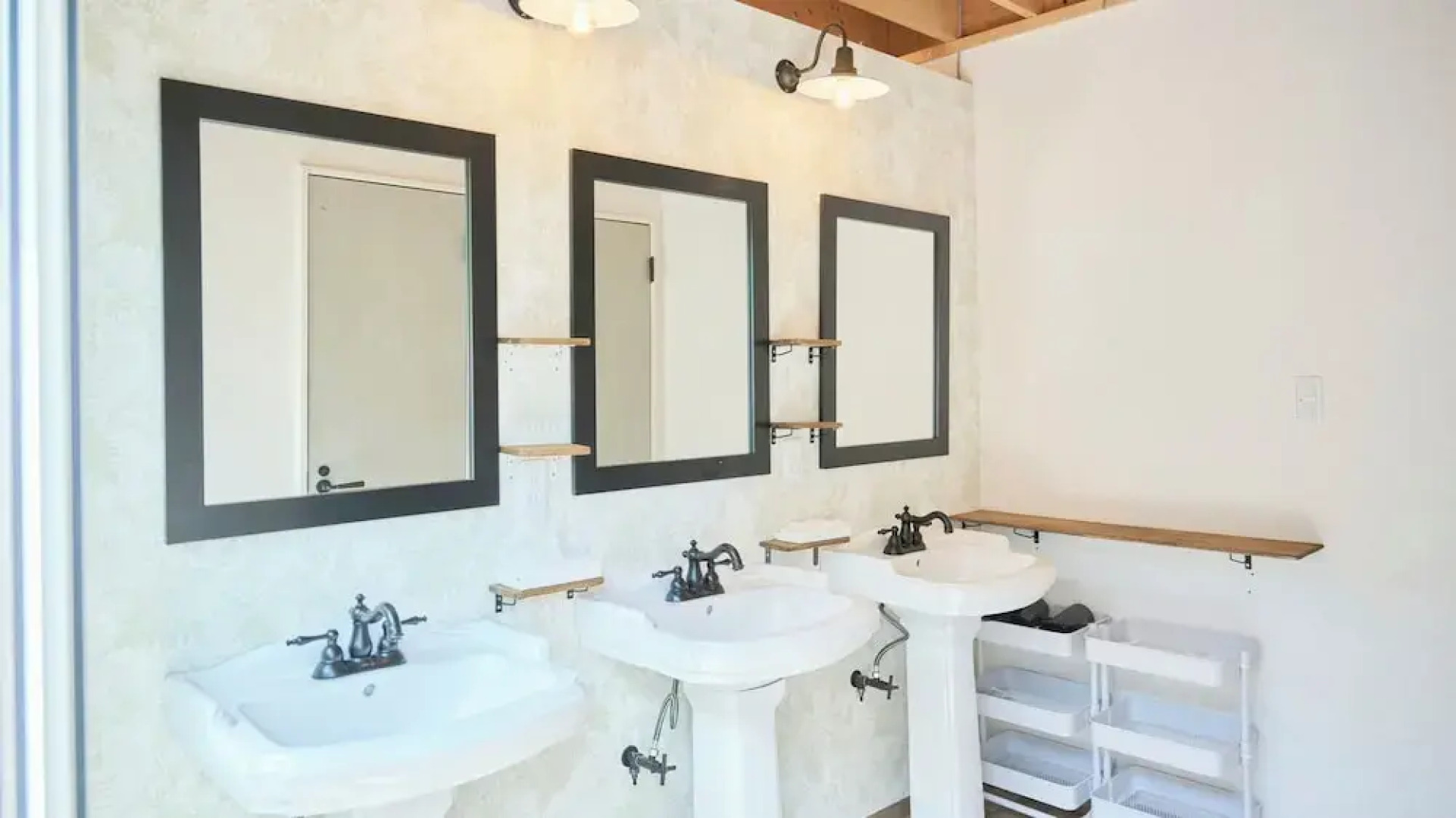 Yoichi Vineyard Glamping