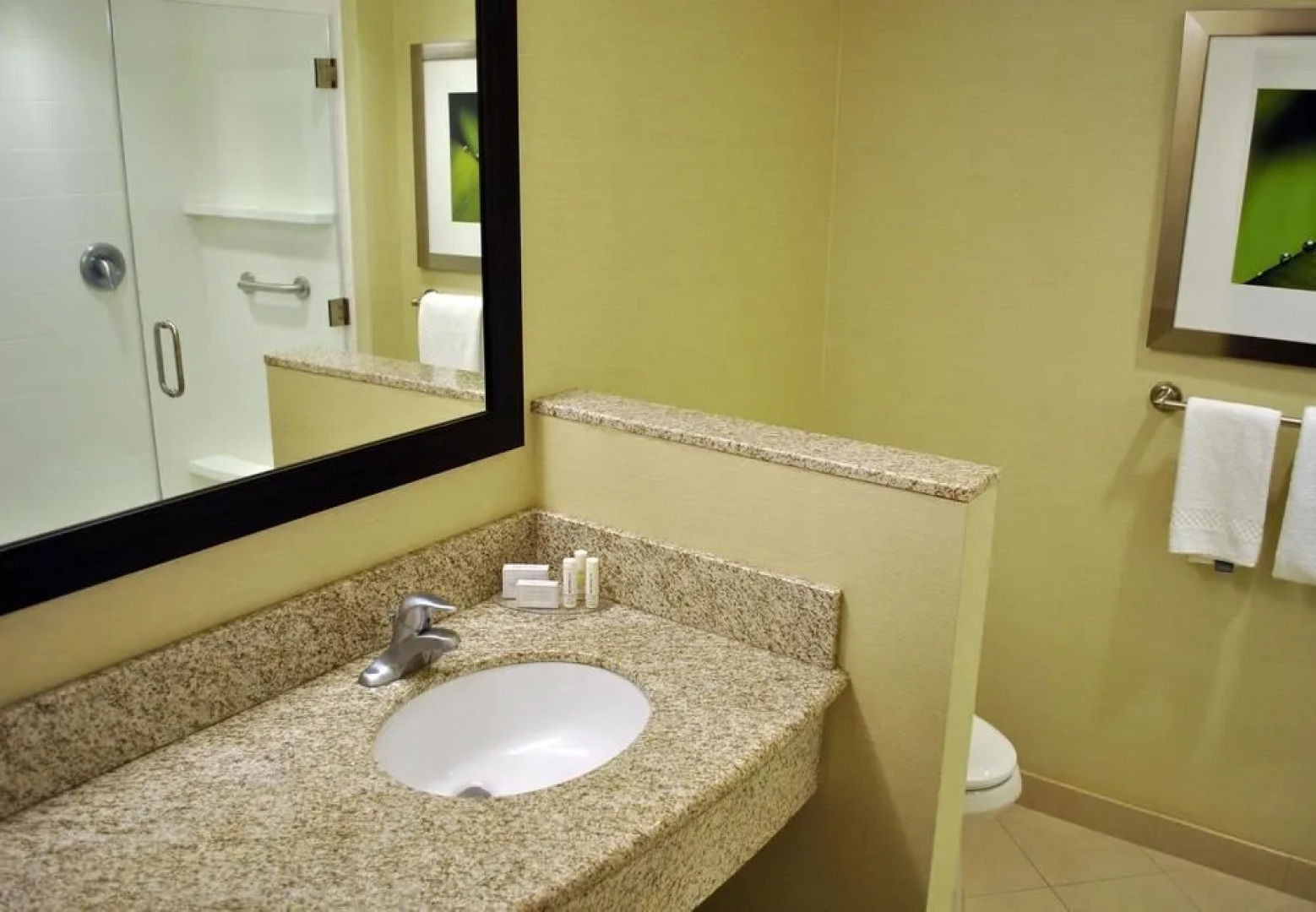 Courtyard Evansville East