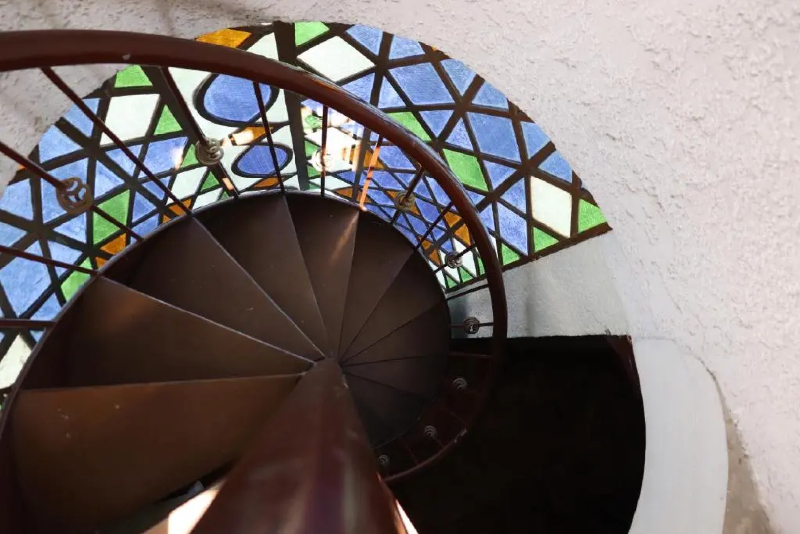 IRPM N-A#15 Exclusively designed 2-storey VILLA, PRIVATE jacuzzi and children's portable pool and a 5-star ResortClubHouse