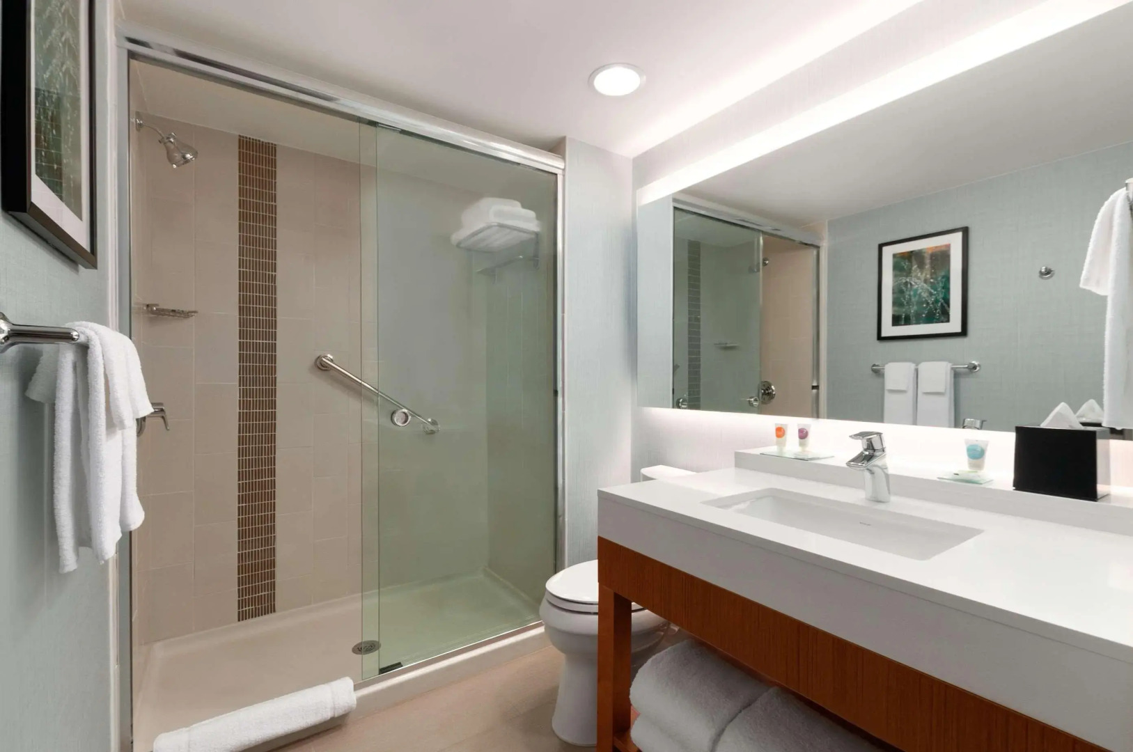 Hyatt Place Houston / The Woodlands