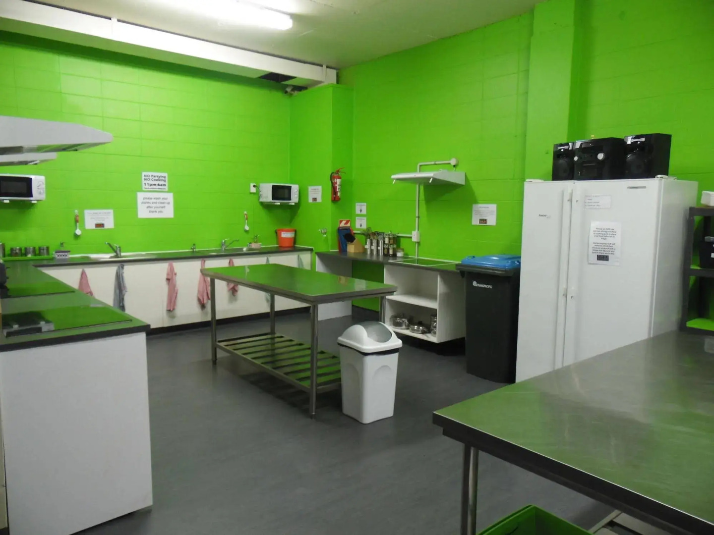 Rock Solid Backpackers Rotorua