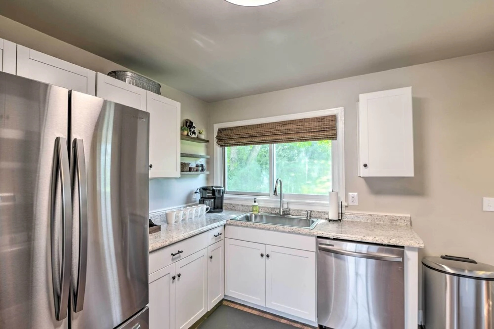 Morgantown Home w/ Patio: Near WVU Football!