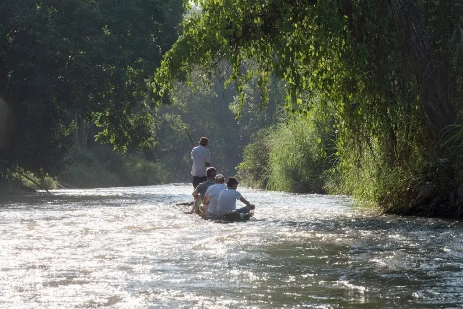 Tawan Riverside - Elephant Resort
