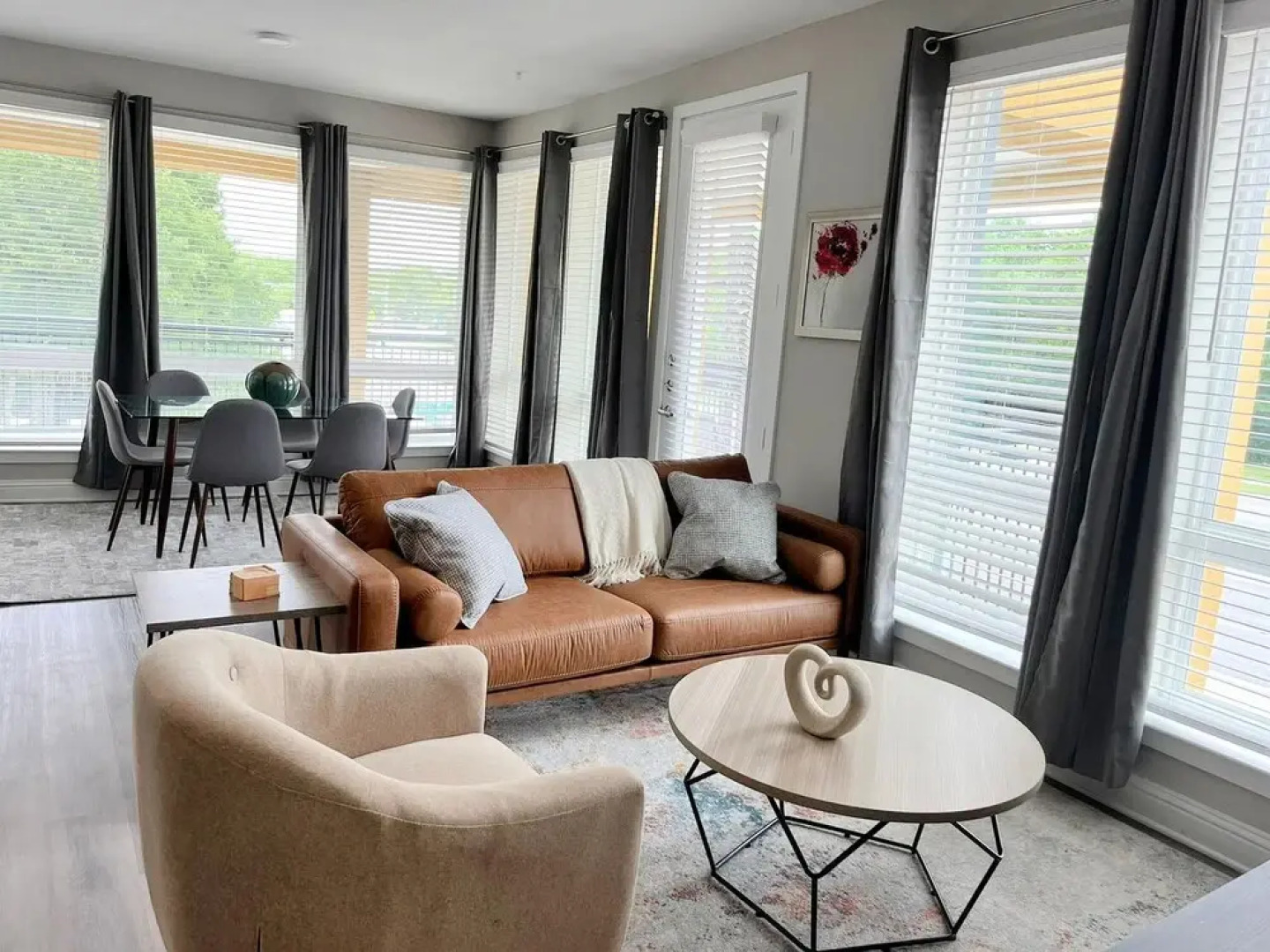 The Elvis Presley Urban Luxury Apts Austin