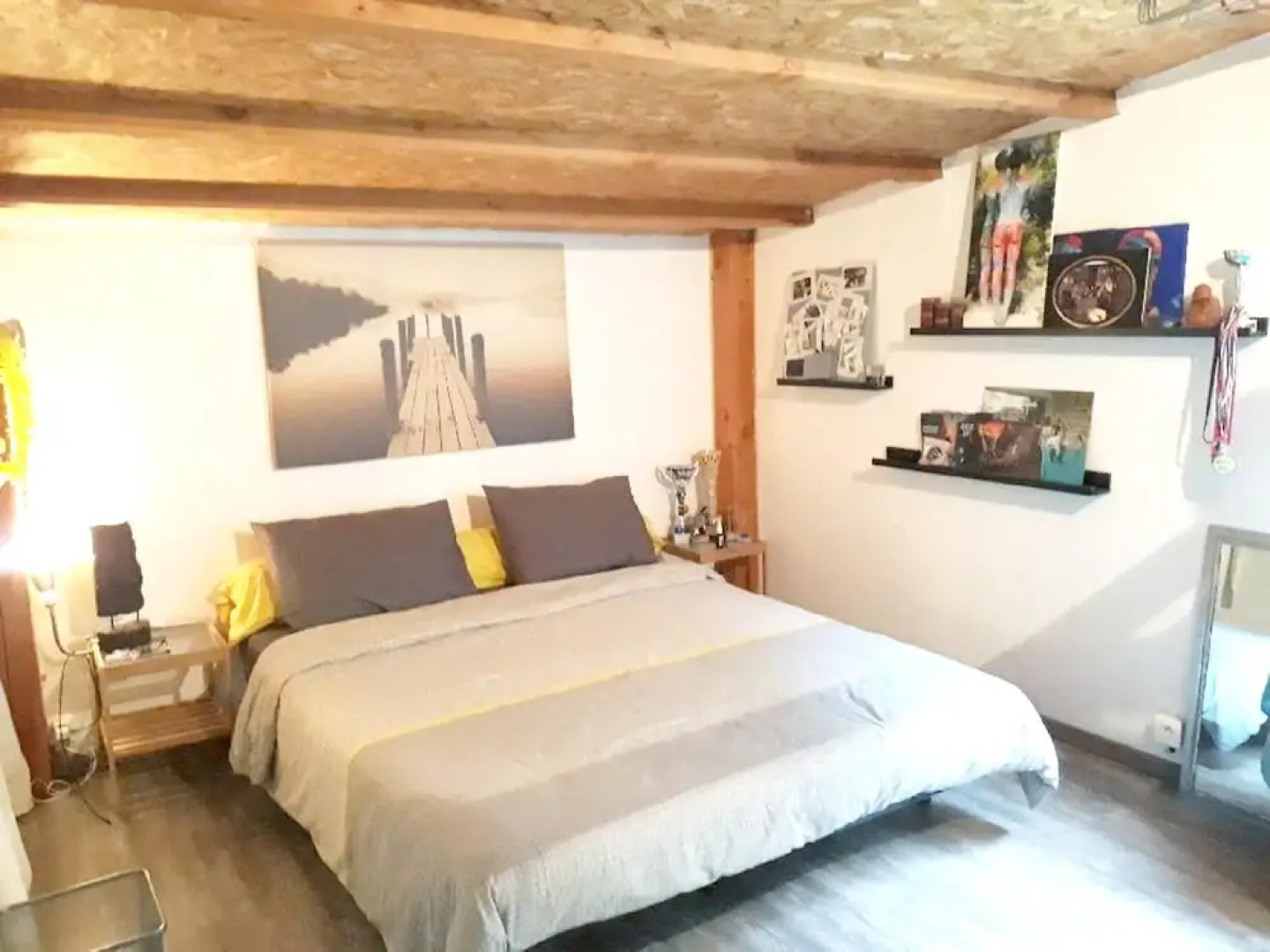 Chalet with 3 Bedrooms in Roquemaure, with Private Pool, Enclosed Garden And Wifi