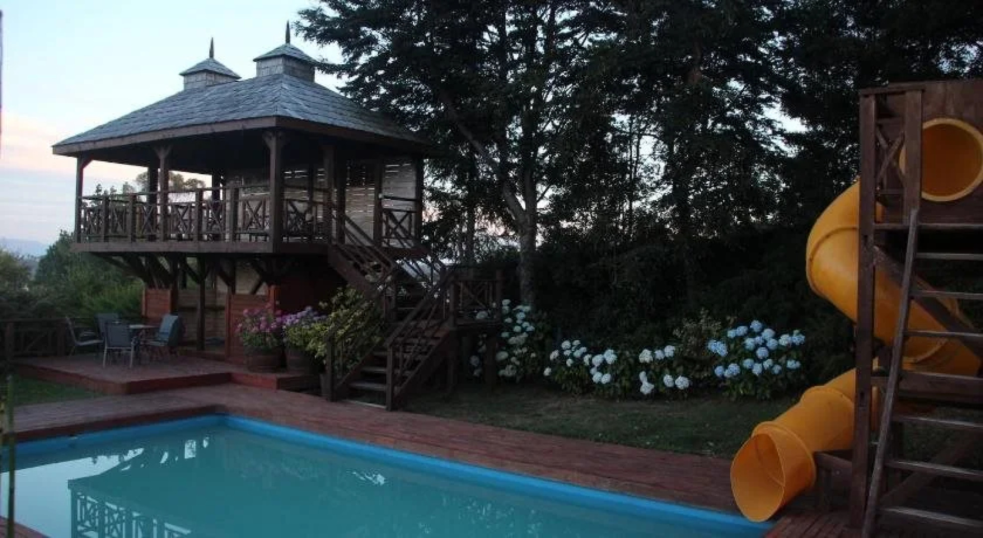 Cabanas Lomas Del Lago