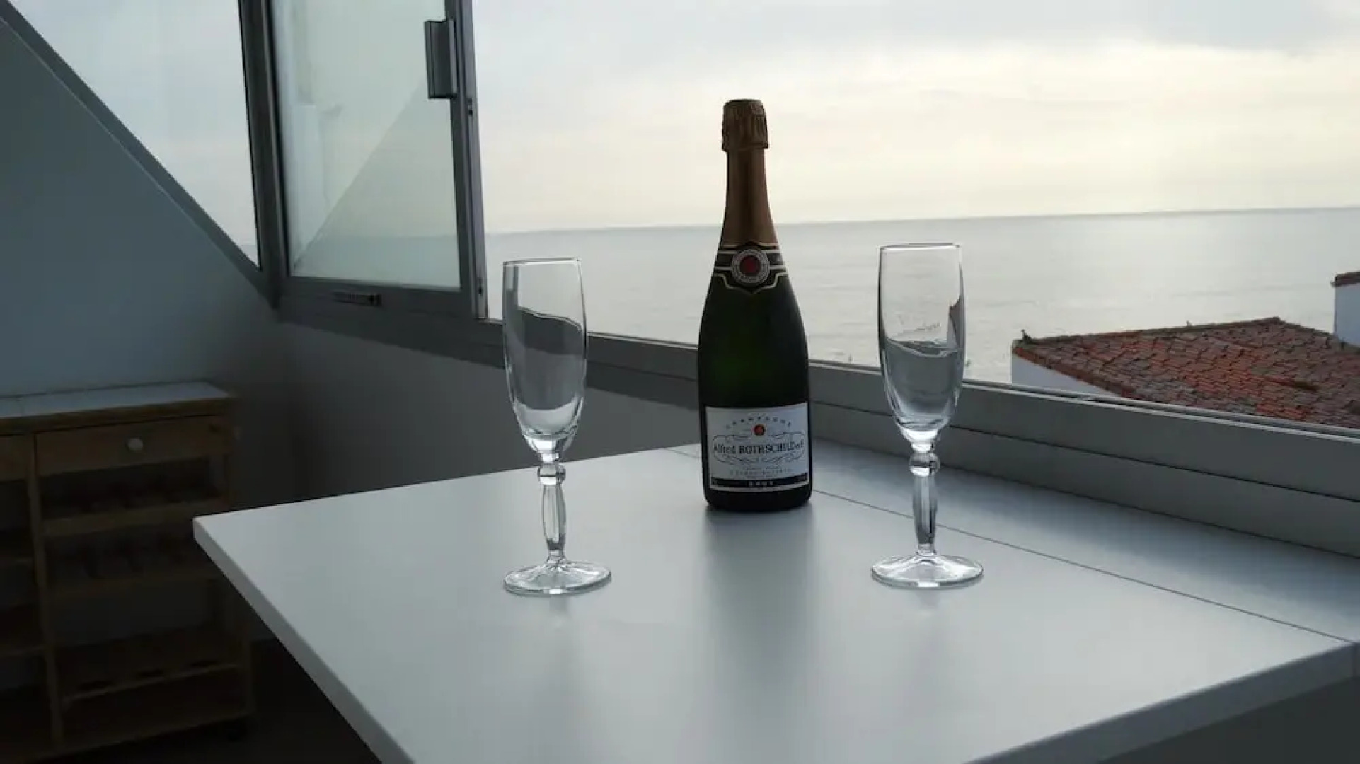 Apartment With one Bedroom in Saint-hilaire-de-riez, With Wonderful se