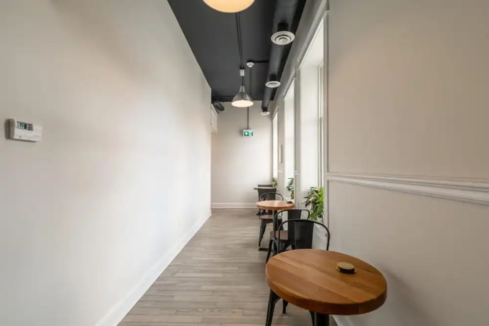 Rideau 2Br Signature Apartment Free Parking