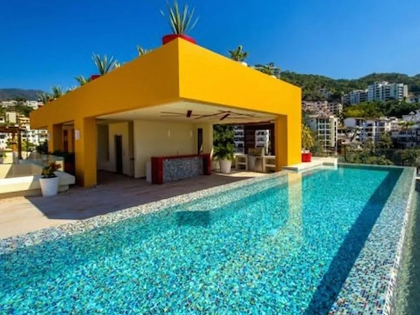 V177 Condo at Vallarta Romantic Zone