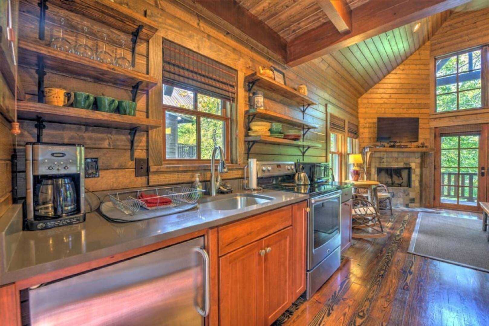 Blue Jay's Perch - 1 Br Cabin