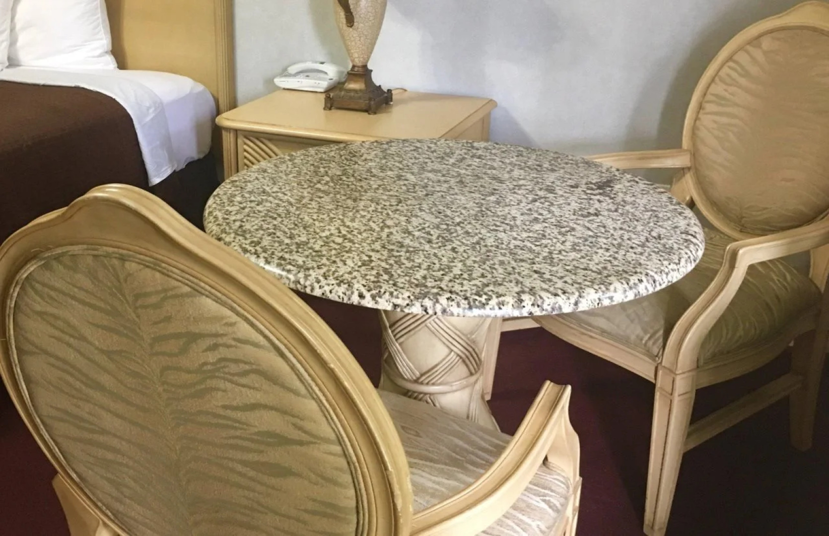 Scottish Inns and Suites