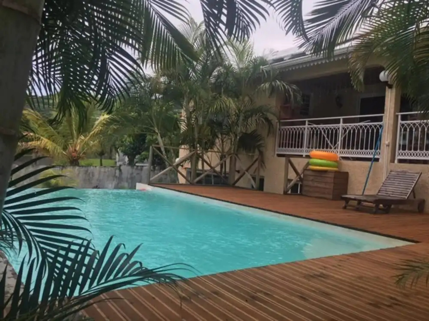 House With 4 Bedrooms in Saint-joseph, With Pool Access, Enclosed Gard