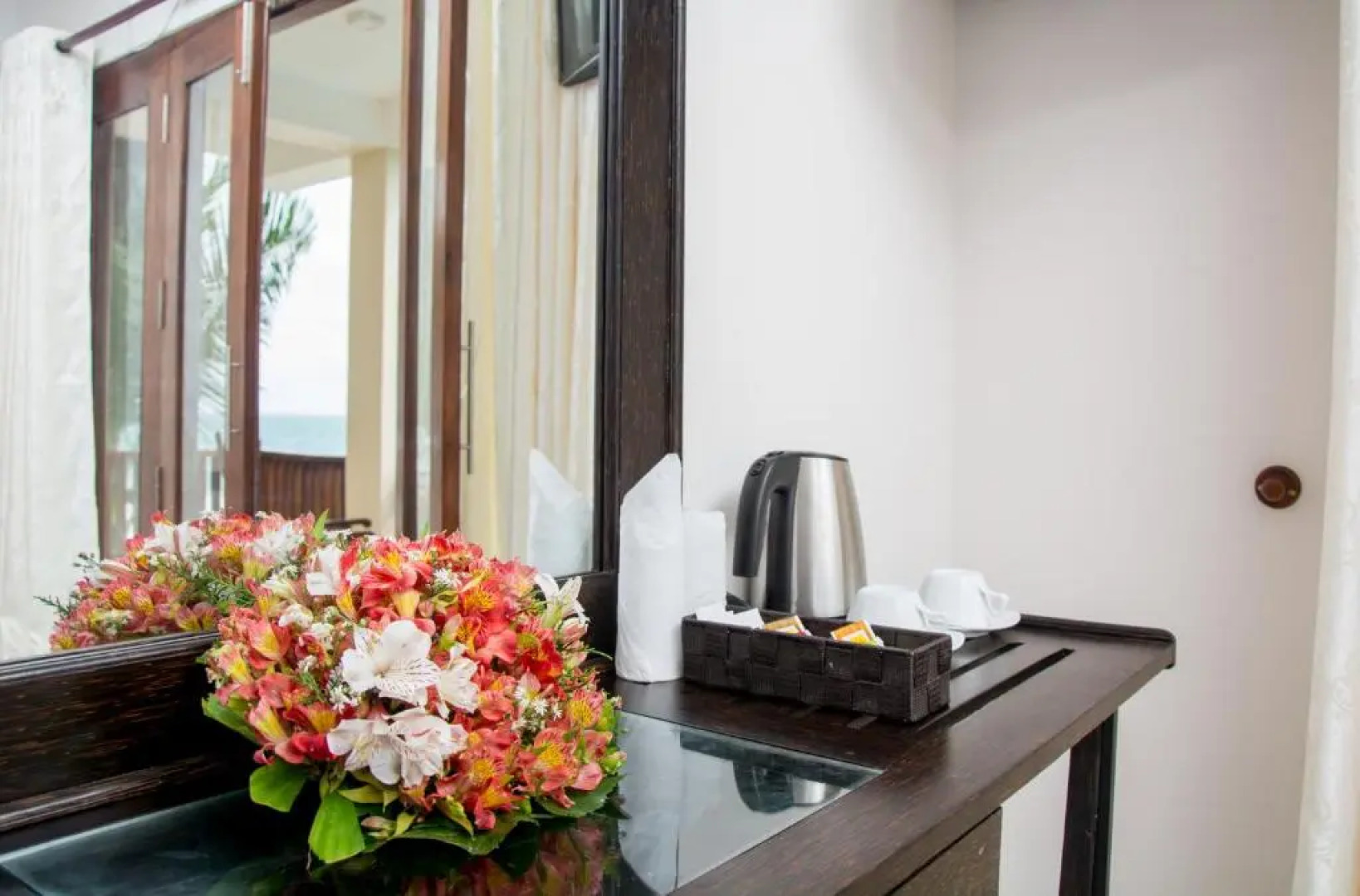 Sapphire Seas Beachfront Villas