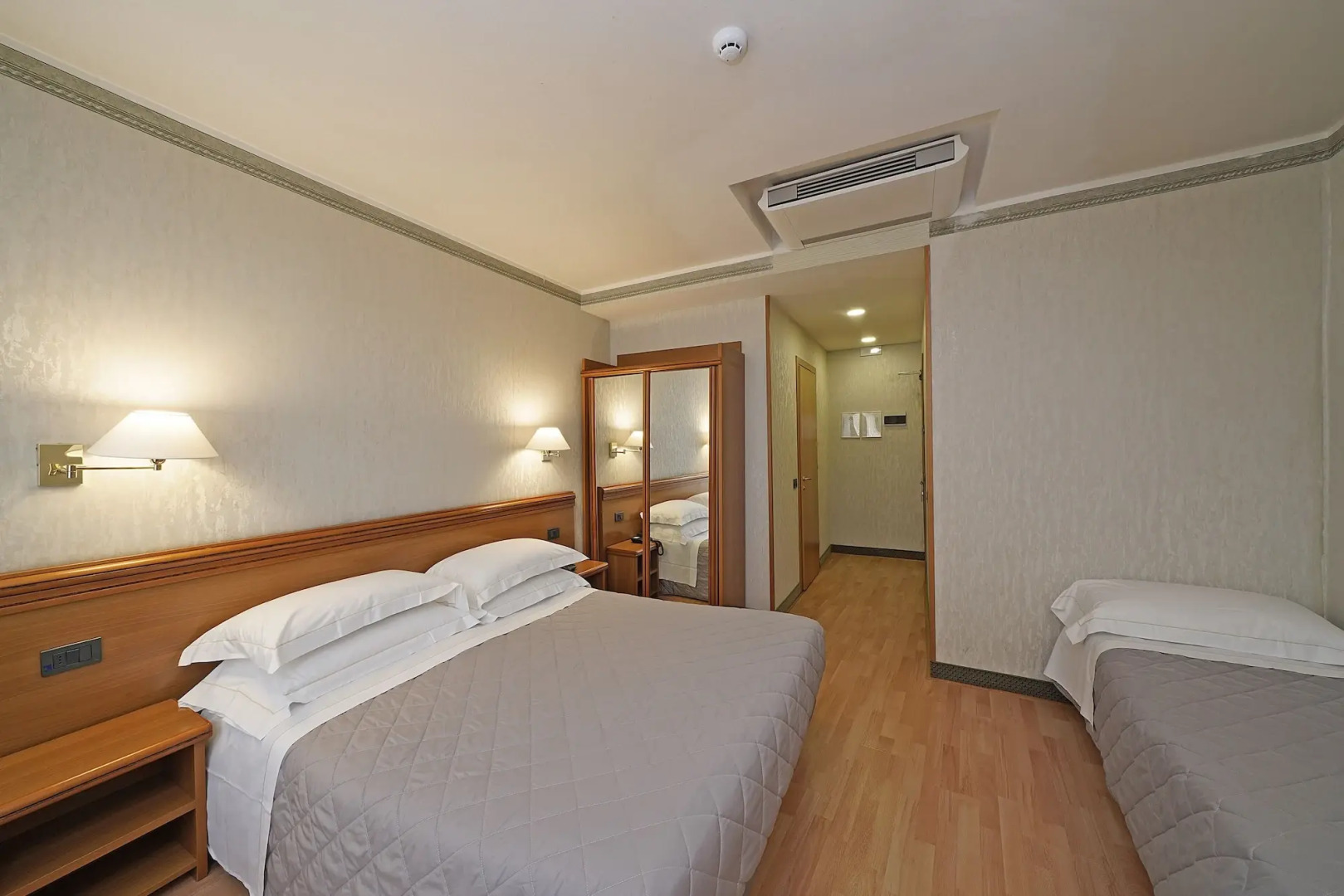 Hotel Du Lac Gardone Riviera