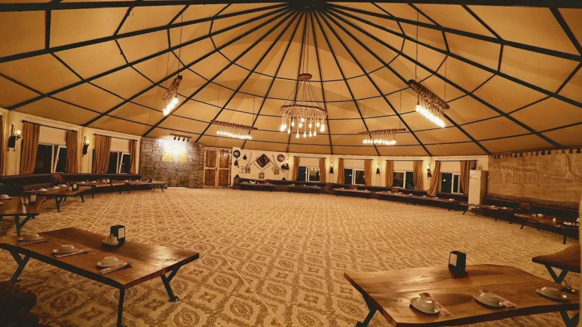 Göbeklitepe Çadir Saray