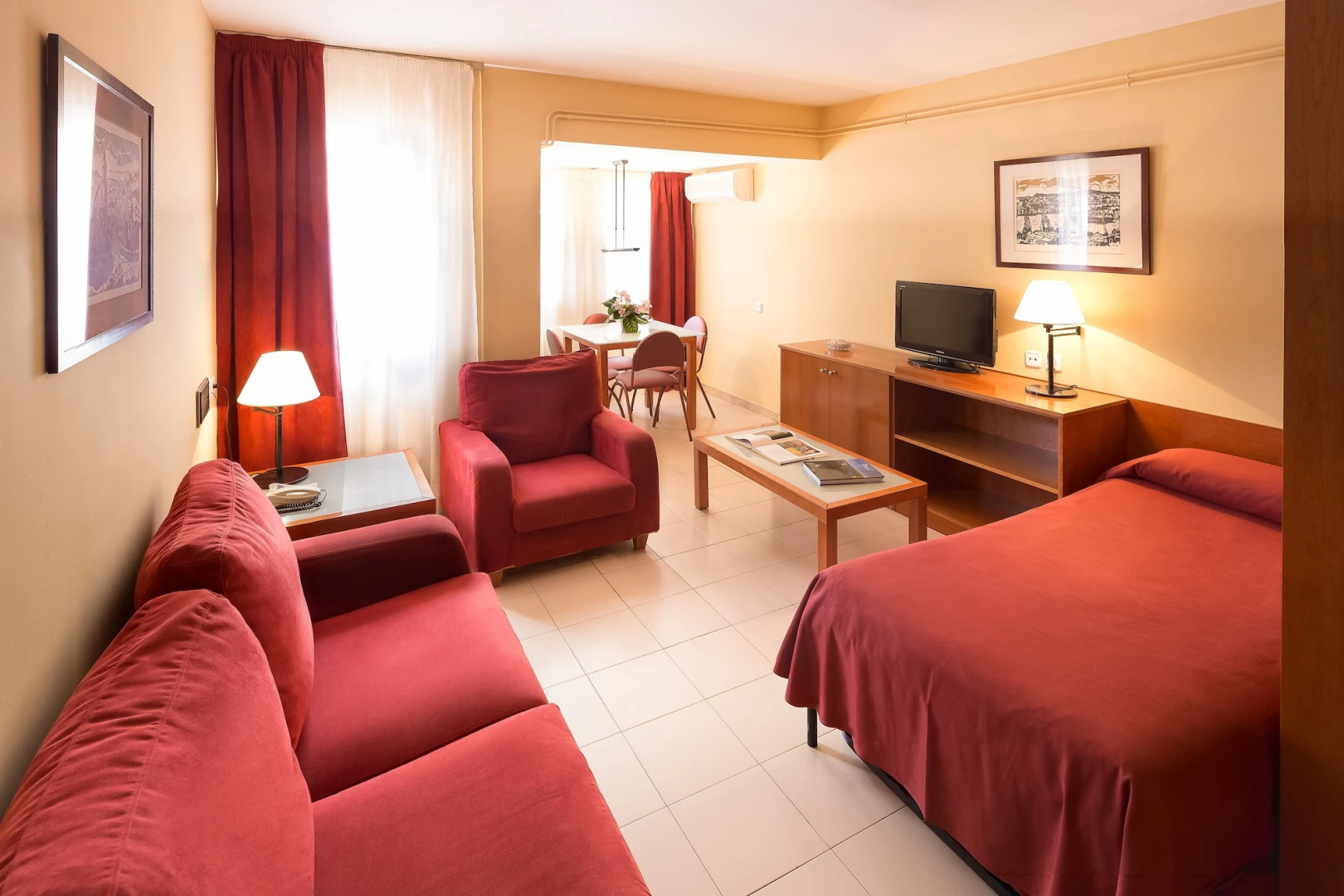 Апарт-отель Bertran