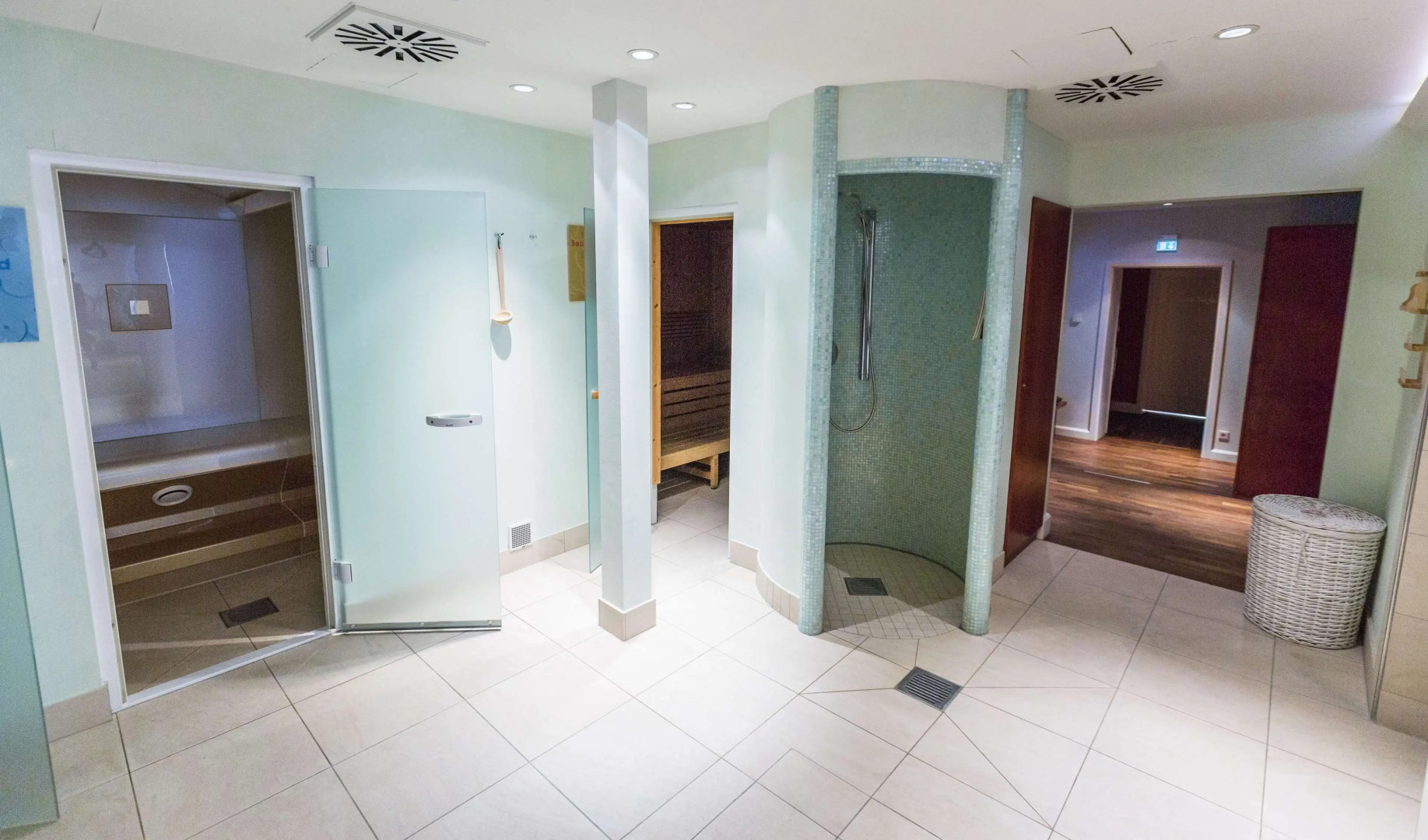 HELIOPARK Bad Hotel zum Hirsch