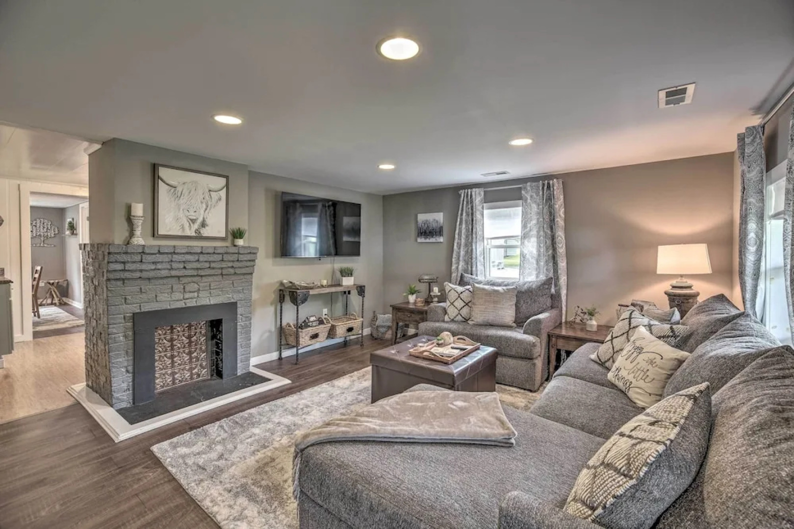 Damascus Cottage w/ Fire Pit - 1 Mi to Trails