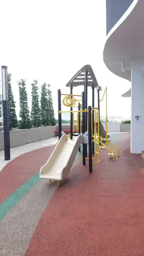 Aleeya Suite @ Troika Residence