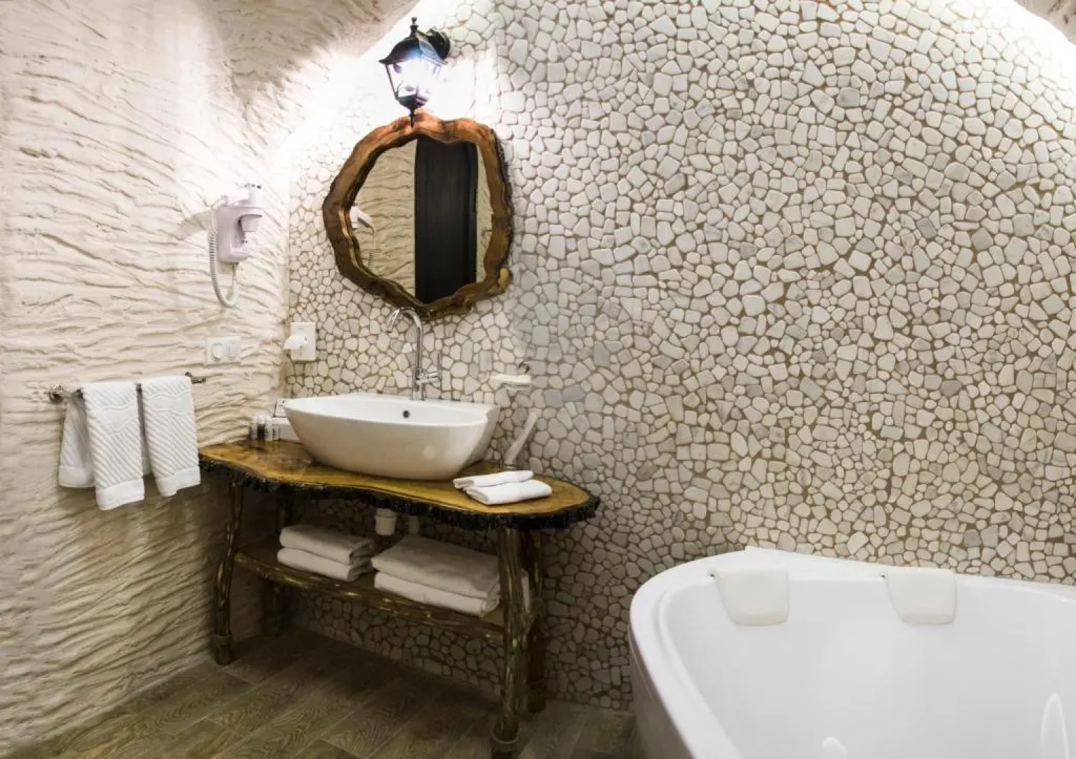 Спа-отель «Цунами»