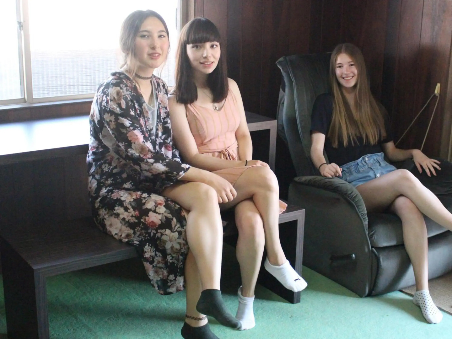 磯ノ浦駅前ゲストハウス 月と空moon and sky