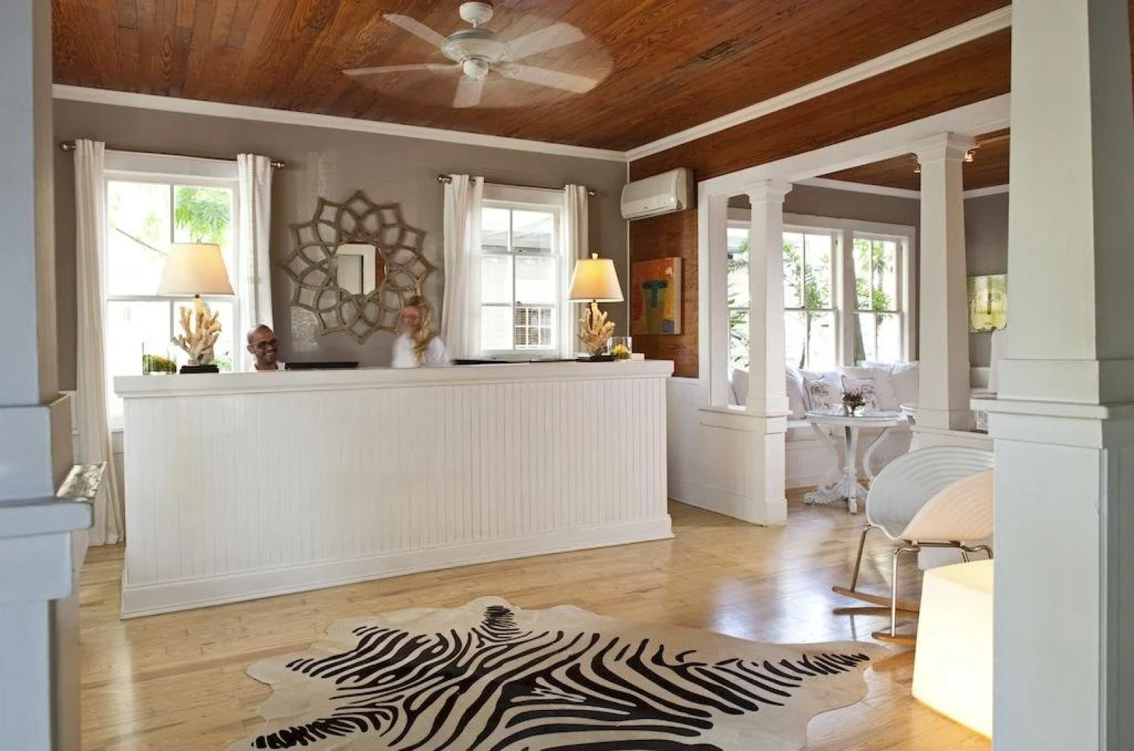 Alexander's Guesthouse - Adults Only