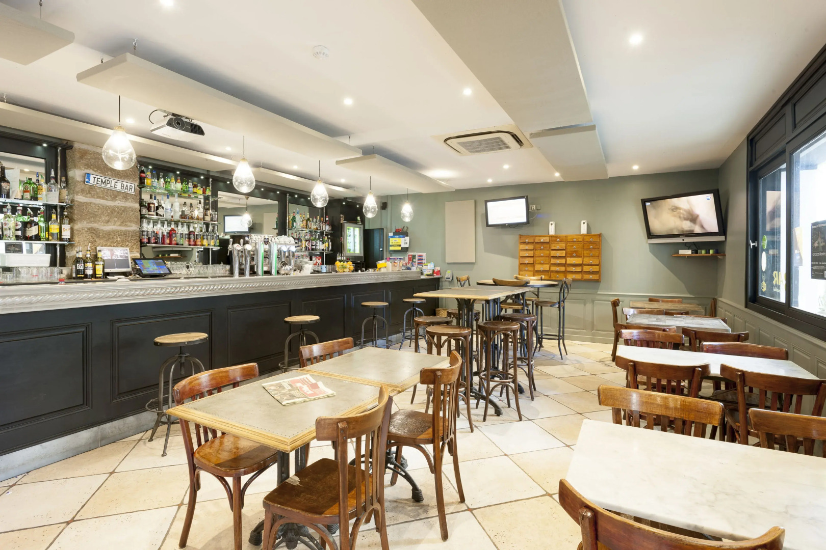 Hotel restaurant des Maures