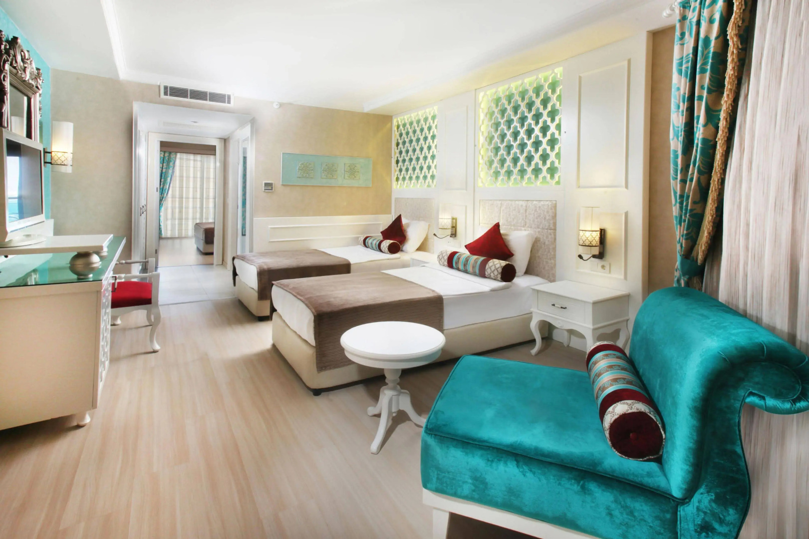 Adenya Hotel & Resort