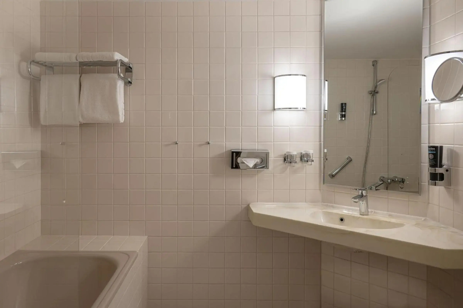 Leonardo Hotel Weimar