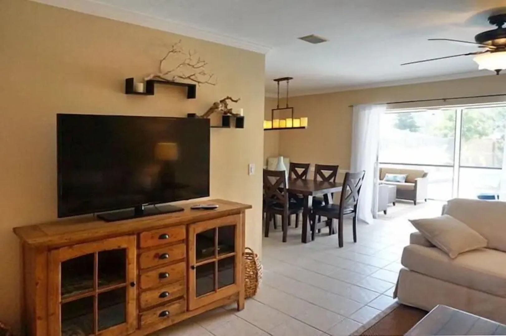 NP97TH 730 3 Bedroom Holiday Home by Marco Naples Vacation Homes