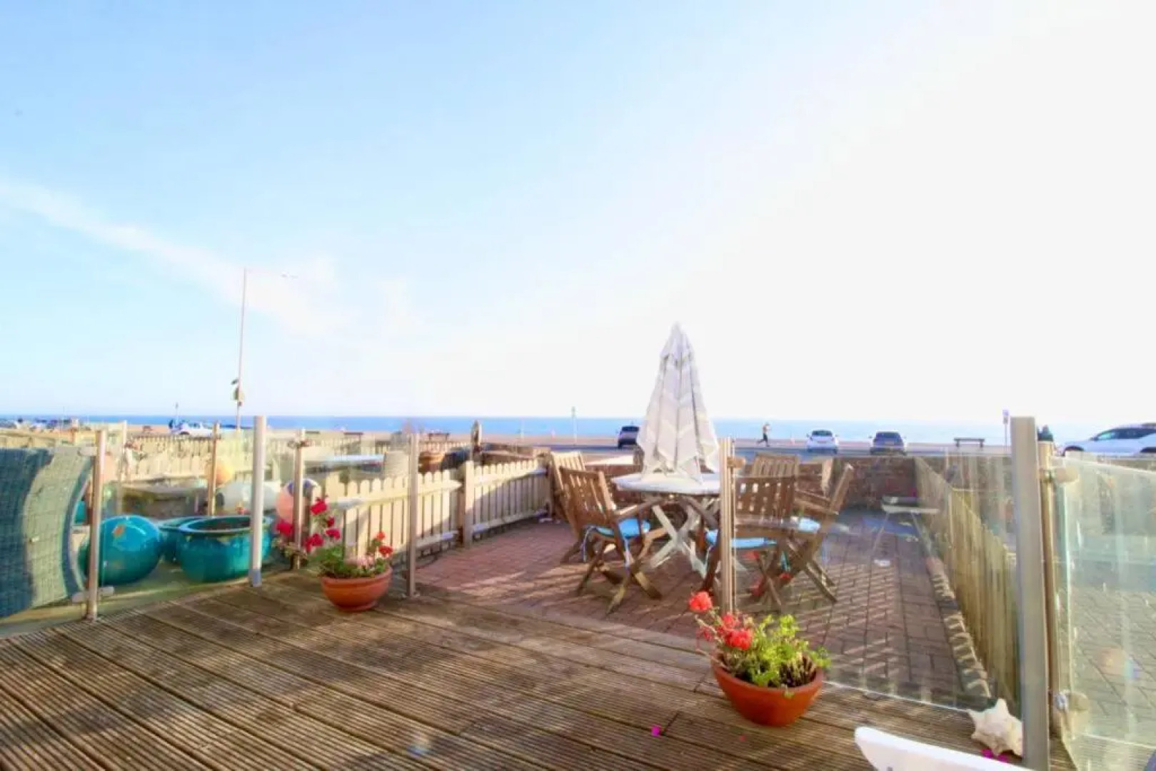 Serenity "your calm seafront retreat"