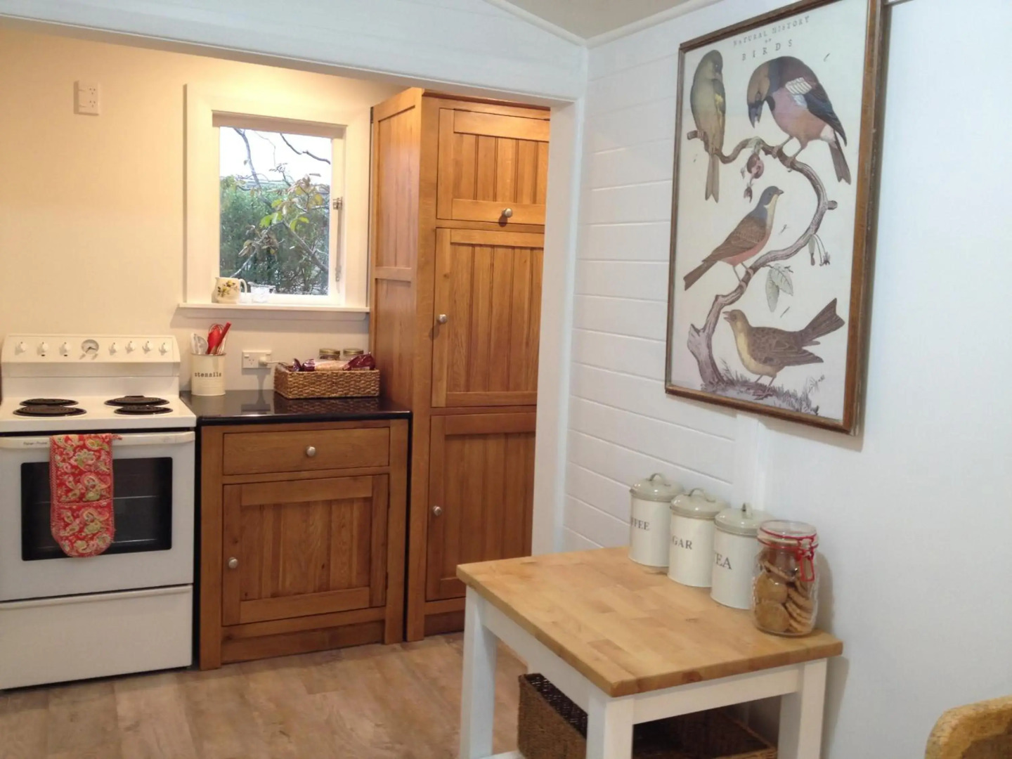 Country Bliss Cottage