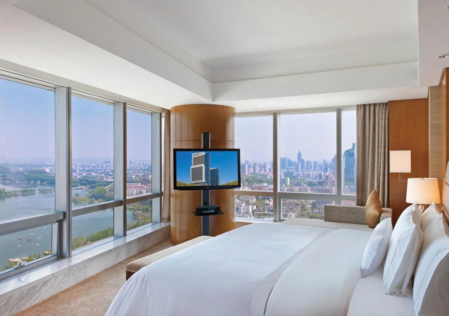 The Westin Nanjing Xuanwu Lake