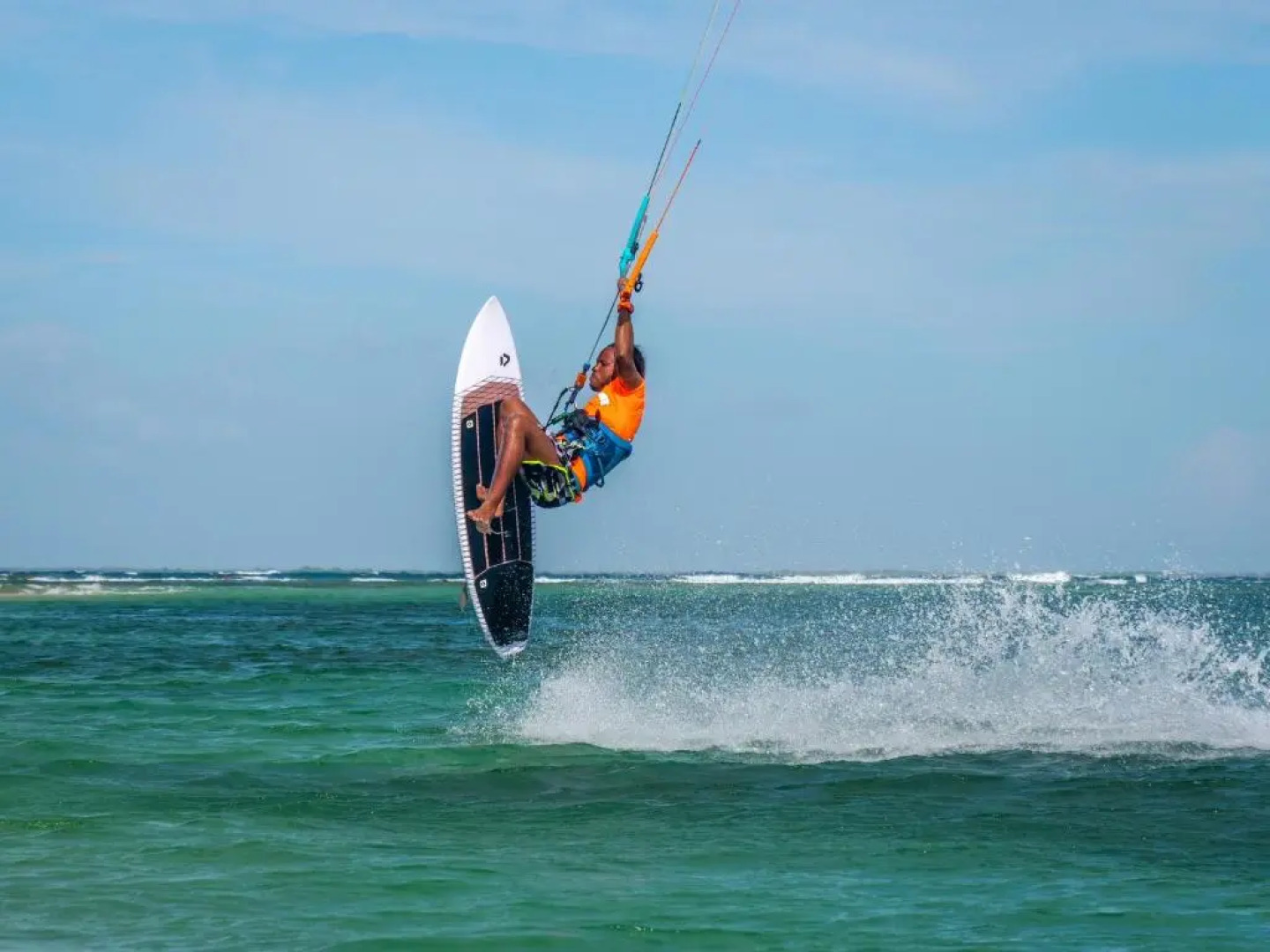 Buen Hombre Kite School with Accommodations