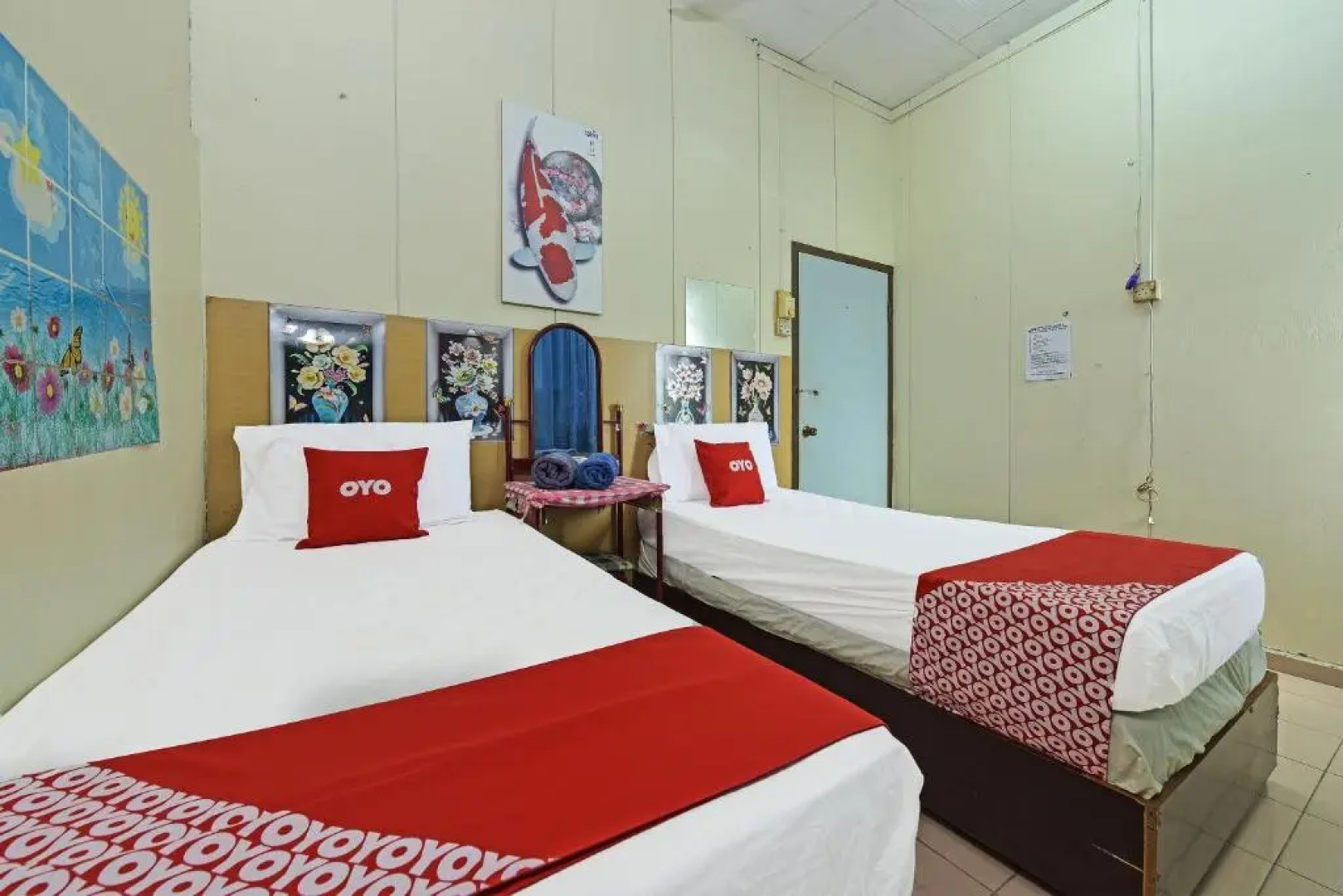 Spot On 90625 Super Green Grass Hotel