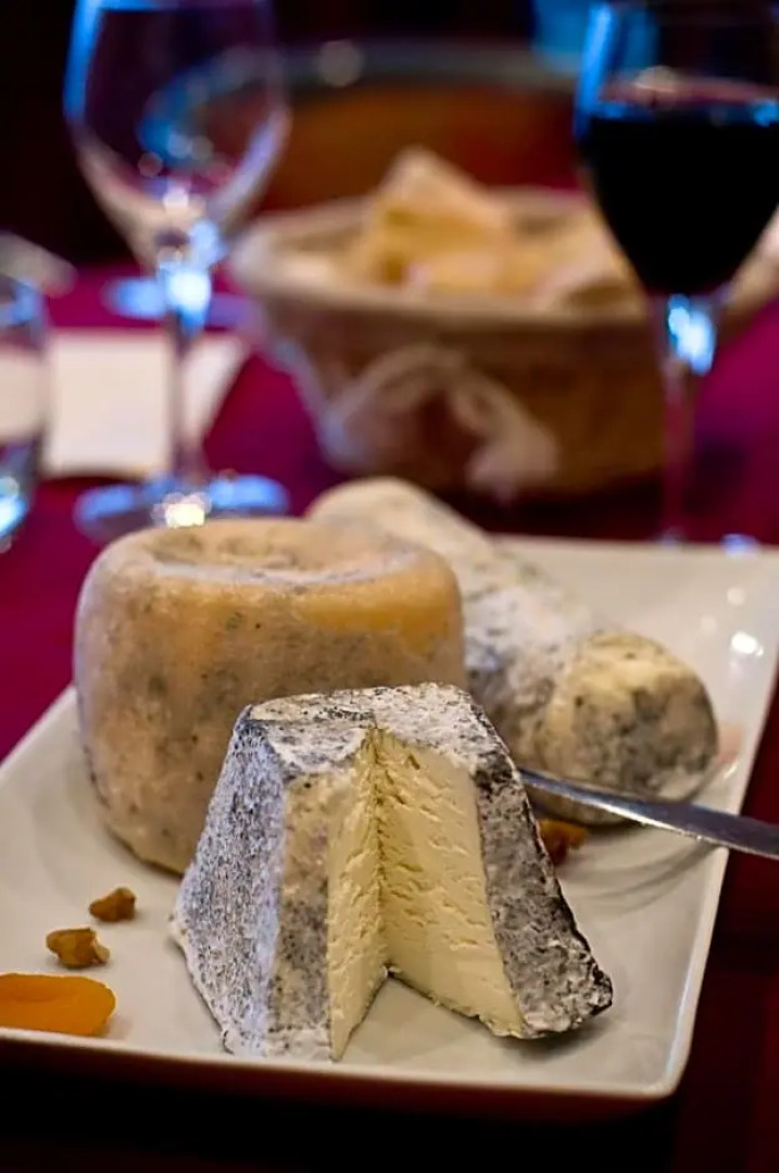 logis hotel l'Amandois