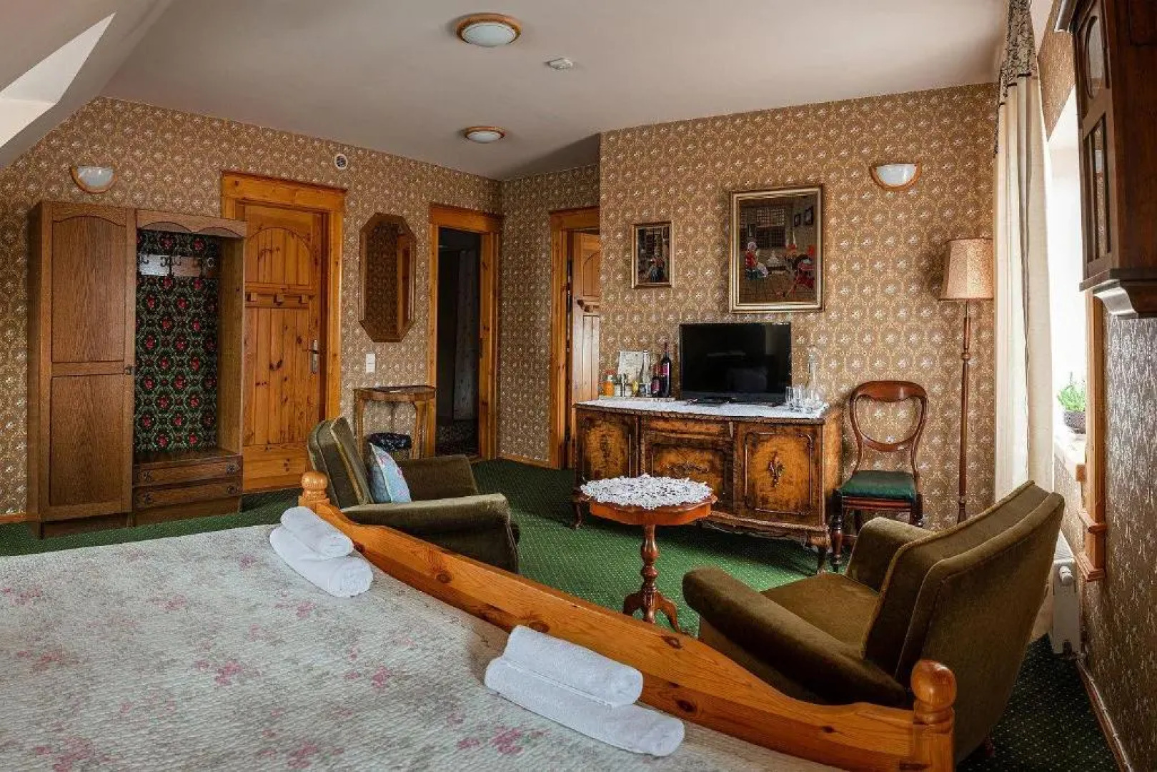 Pakruojis Manor Miller's House Hotel