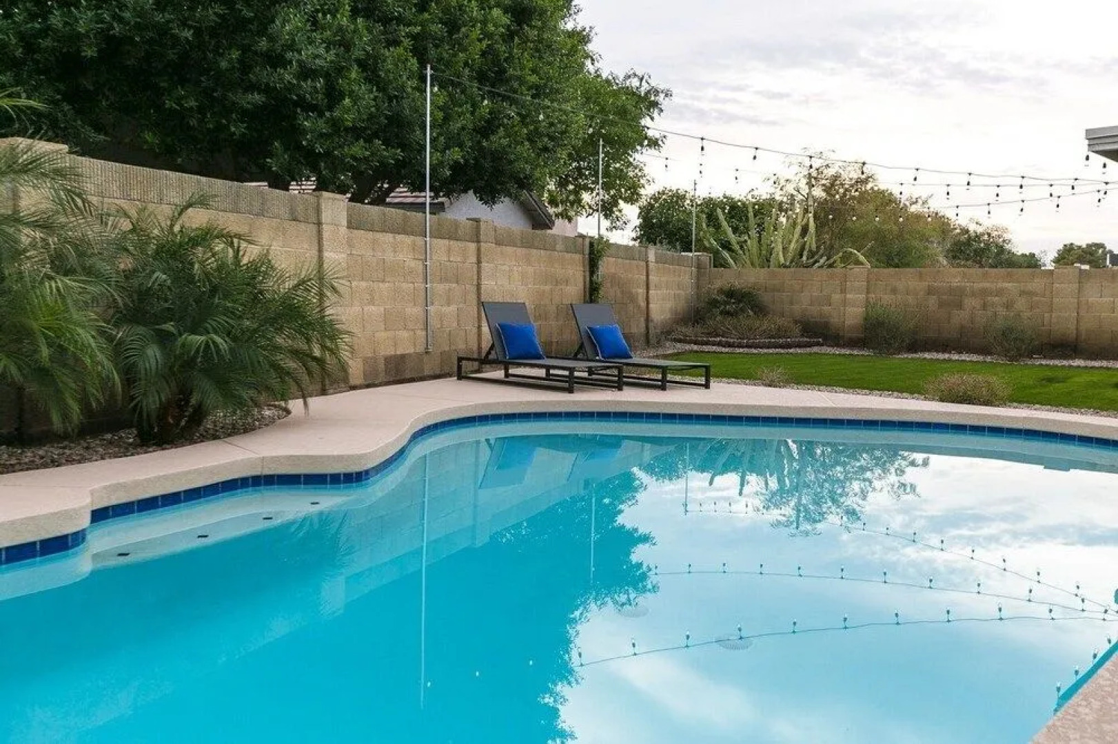 Gilbert Harwell 4 Bedroom Home by RedAwning