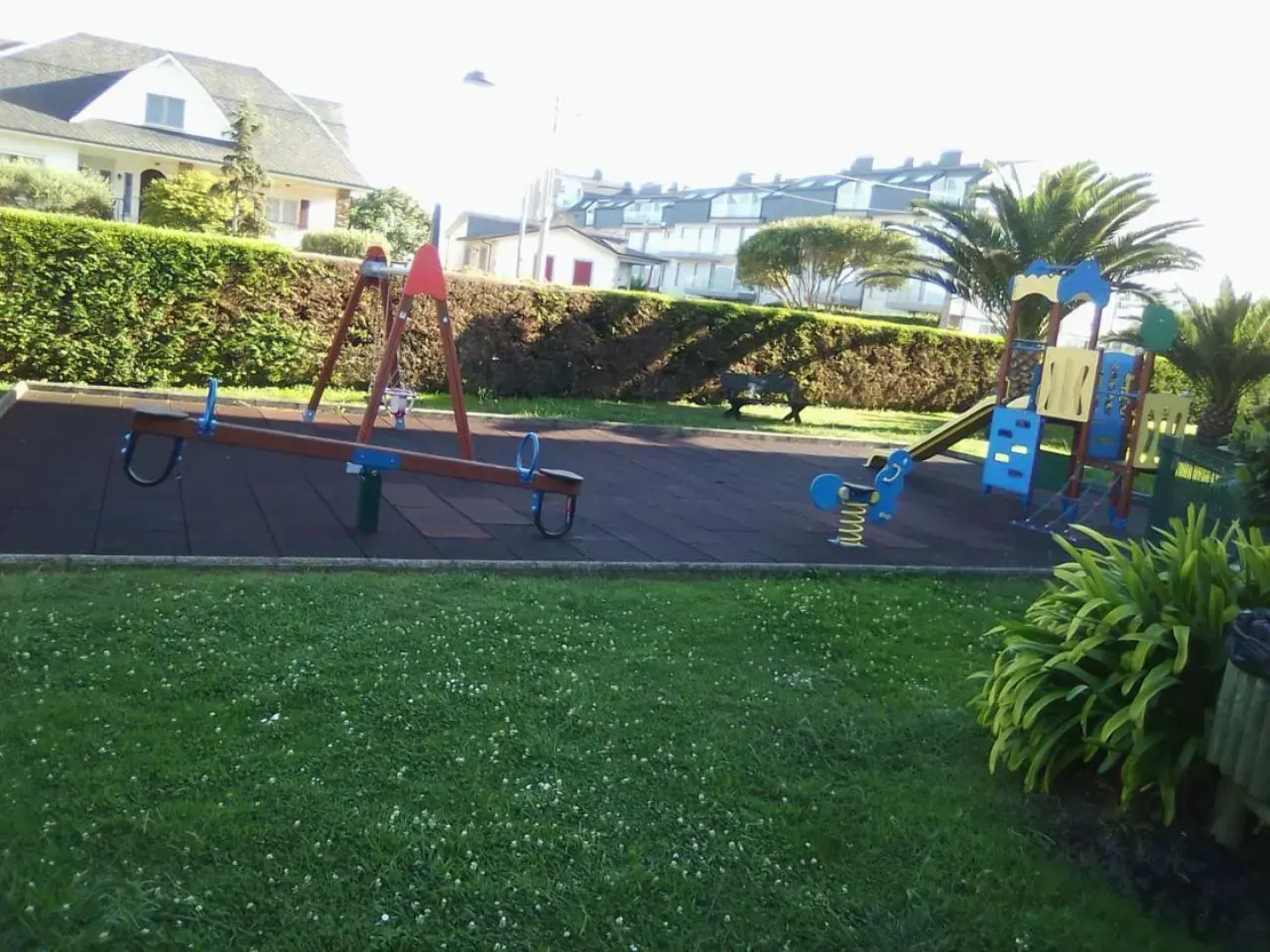 Urbanización a 100 metros de la playa